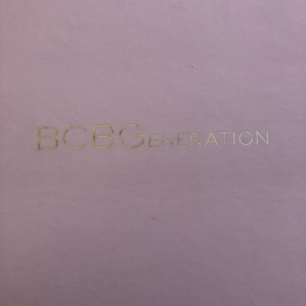 BCBGeneration - Picture 3 of 3